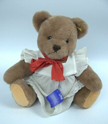 Steiff Teddy Petsy, mit silbernen Knopf, Kleid tragend. Guter Zustand ...