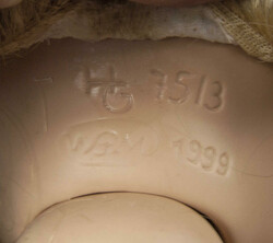 WPM Künstlerpuppe "Darleen", 1999, ca. 70 cm lang. Im originalen ...