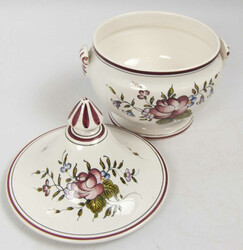 Small French faience tureen, marked on the bottom "Tradition de ...