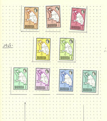 Lot of very thematic sets and souvenir sheets, mounted on pages, ...