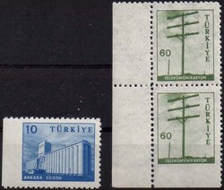 1699 links ungezähnt mit kleiner Haftstelle, 1704 unten ungezähnt ...