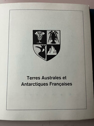 1948-1999, dans une belle reliure Lindner collection majorité neufs ...