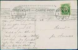 ULEVOLDSVEIEN. Meget uvanlig kort med gårder på venstre side og hus ...