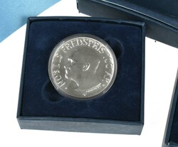 100 kr Nobel 2001. 15 stk. Hver mynt er på 33,6 g .925 sølv. Totalt ...