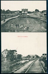 SØRUMSANDEN. Fint todelt kort med jernbanespor på begge (U. ...