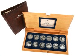 KONGERIKET NORGE. Norges sølvskatt. Sett i treskrin med 12 store ...