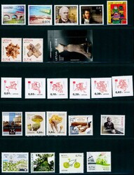 Meget fyldig samling 1990-2017 på plansjer i Vario-album, med ...