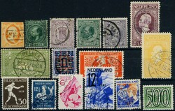 Samling til 1970 i nederlandsk Importa-album, startende med Mi. 1-3, ...