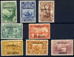 182-189, 190-195 og 196-203. De tre 1911-seriene med overtrykk ...