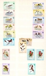 KIRIBATI. Oppsett i tre innstikkbøker 1979/2005 fra abonnement, ...