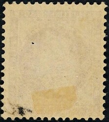 5. Fargefriskt hengslet merke. Hjørnebrett er ikke nevnt i attest ...