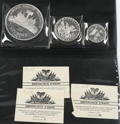 HAITI. 1967 proofsett med 5, 10 og 25 Gourdes i sølv. Ligger i pent ...