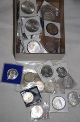 100.80.30: Multiple Lots - Coins - World Coins