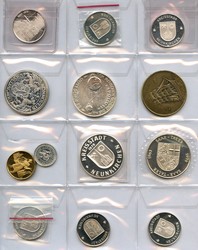 100.80.30: Multiple Lots - Coins - World Coins