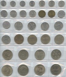 ca.1910/2000, 3 gr. gut gefüllte Alben mit Münzen aus aller Welt, ...