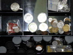 Nachlasskarton mit div. Alben, Kassetten, Kisten und Koffern etc. mit ...