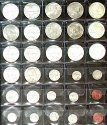 AMERIKA: 1942/1974, Lot von 40 Münzen USA und Kanada, 1 C.- 1 Dollar ...