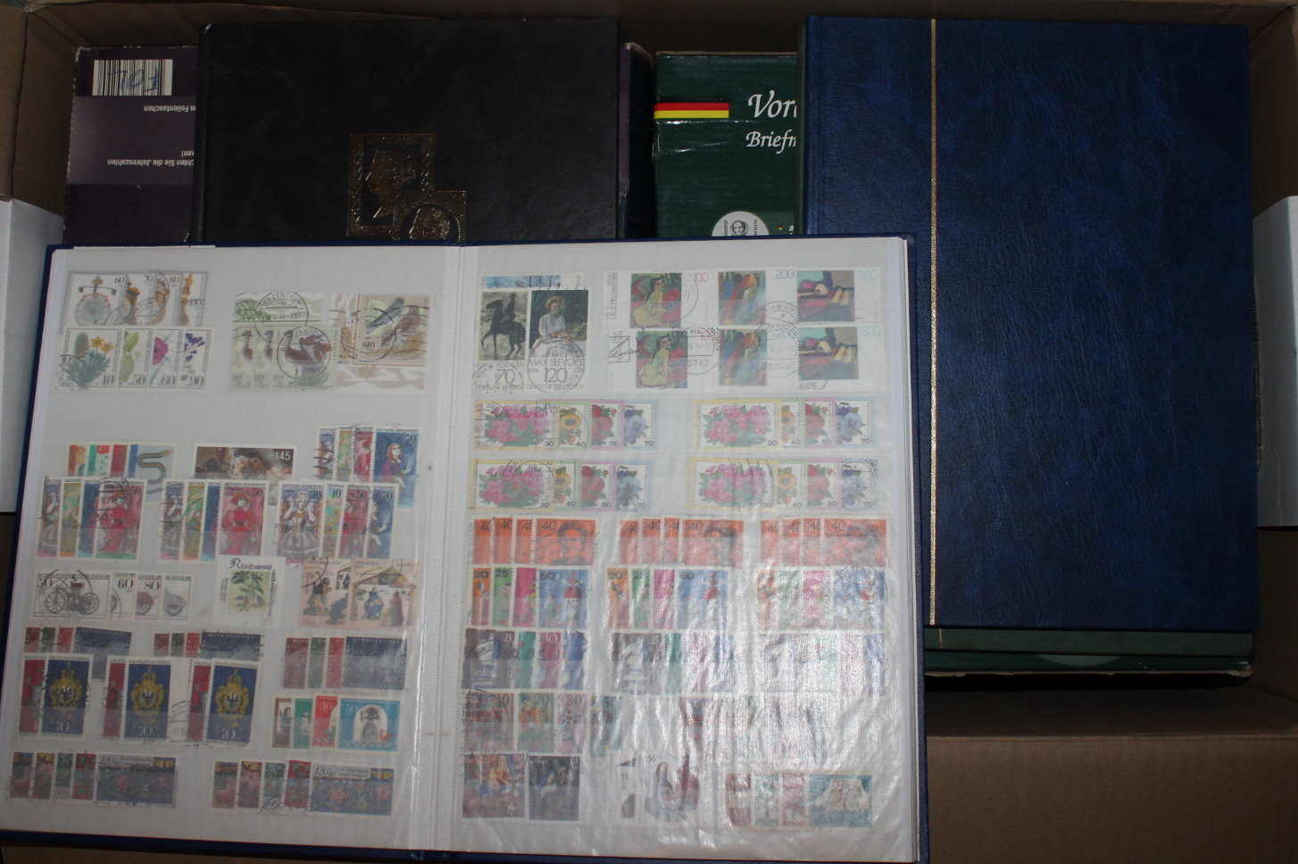 Image 2 for lot number 7368 for 115th Briefmarken Lenz Auction