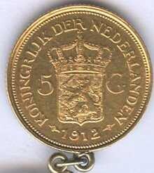 1912, 5 Gulden Gold, mit Öse an Goldkette 585er, Gewicht gesamt 5,6 ...