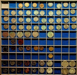 1932-2010, Sammlernachlass mit Münzen aus aller Welt im ...