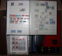 Nachlass in 10 Lindner-Ringbinder mit div. Länderslgn., 5 weiteren ...