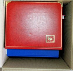 14 Steckbücher, gefüllt mit Ausschnitten aus Auktionskatalogen, ...