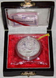 CHINA: 1991, 10 Yuan Panda mit Bambuszweig sitzend, 1 Oz Silber im ...