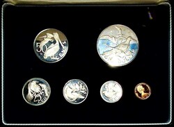 JUNGFERNINSELN: 1974, Jahressatz in Kassette 1 C.- 1 Dollar, (1 ...