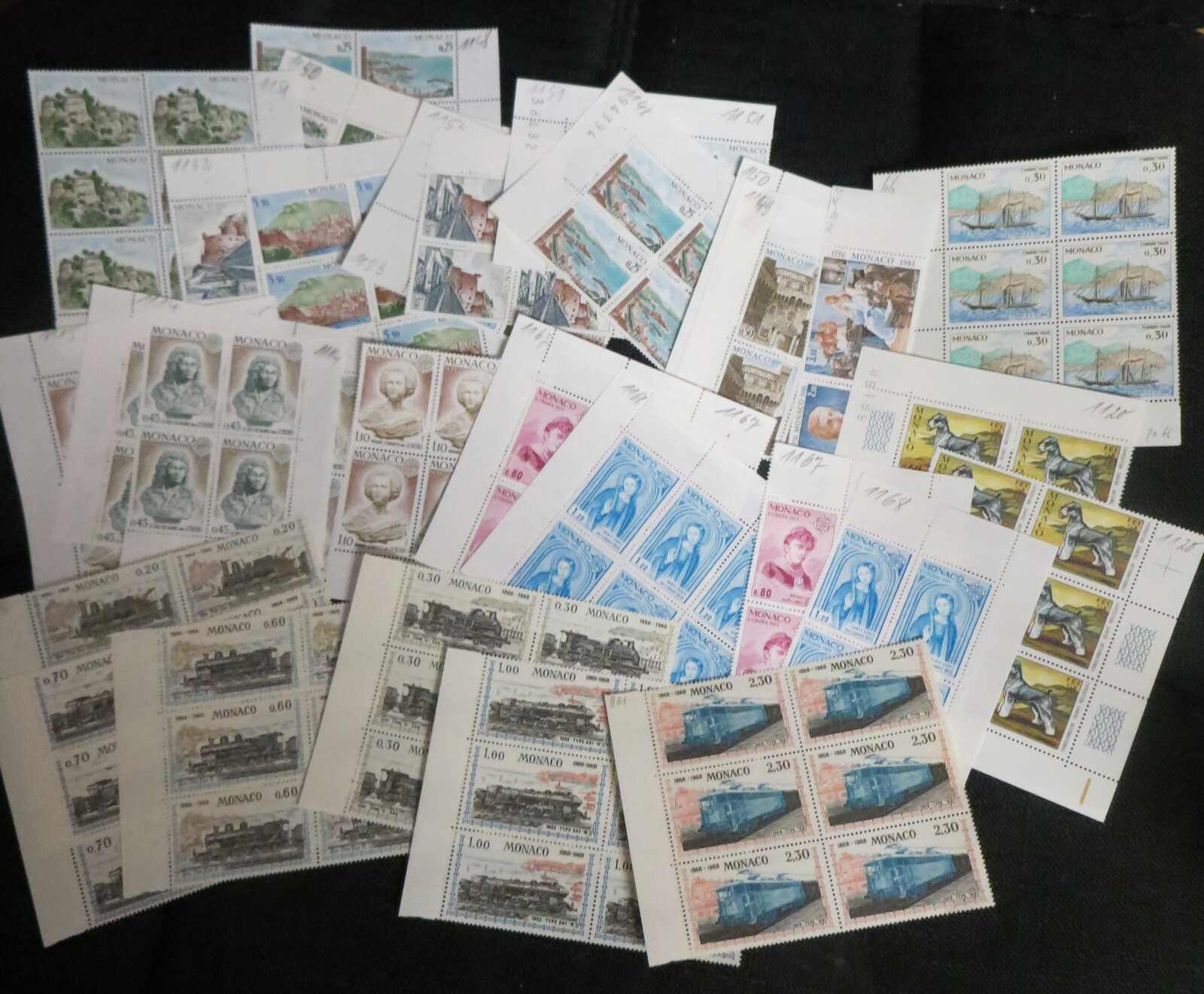 Image 2 for lot number 1225 for Götz 412nd. Auction
