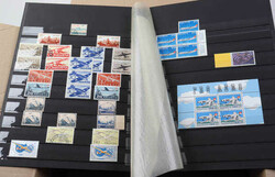 SCHWEIZ - Posten auf grossen Einsteckseiten, dabei Ausg. der ...