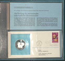 MÜNZEN/MEDAILLEN - Konvolut v. hauptsächlich ...