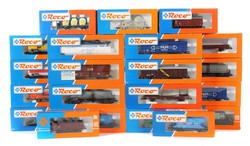 700.40: Eisenbahn