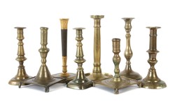 350.70: Furniture, Appliances – Lamps