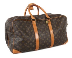 300.10: Fashion Designer