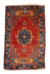 750: Teppiche, Textilien