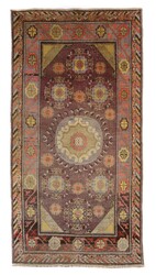750: Carpets, Textiles