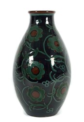 220: Pottery, Stone Ware