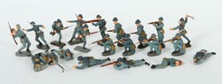 21 französiche Soldaten Lineol und Elastolin, im Gefecht, 7x ...