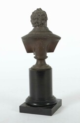 Bildhauer des 19. Jh. ''Goethe-Büste'', Metallguss bronzefarben ...