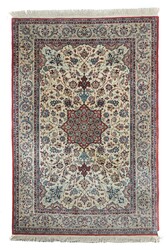 750: Carpets, Textiles