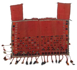 750: Carpets, Textiles