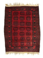 750: Carpets, Textiles