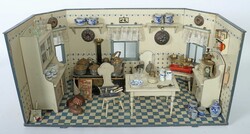 Große Puppenküche um 1920, 5-seitig (schräge Ecken), 3 verglaste ...