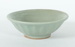 Chrysanthemenschale China, Song-Dynastie, 960 - 1279, Keramik, beiger ...