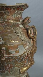 Monumentale Satsuma-Bodenvase Japan, um 1900, Keramik, beiger ...