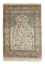 750: Alfombras, textiles