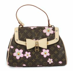 300.50: Fashion, Hand Bags