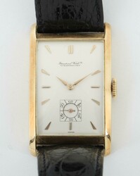 IWC-Herrenarmbanduhr ''Novecento'' Schweiz, 1930er Jahre, Gelbgold ...
