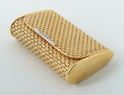 Goldetui mit Diamanten 20. Jh., Etui in Flechtoptik mit ...