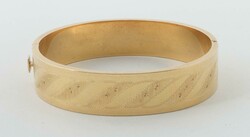 Armreif 20. Jh., Armreif mit graviertem Dekor in Gelbgold 750, ...
